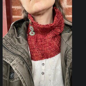 NEW Handmade Ribbed Knit Cowl Neckwarmer scarf in Rustic Red Dickie